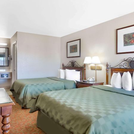 Days Inn By Wyndham Kingman East Ngoại thất bức ảnh