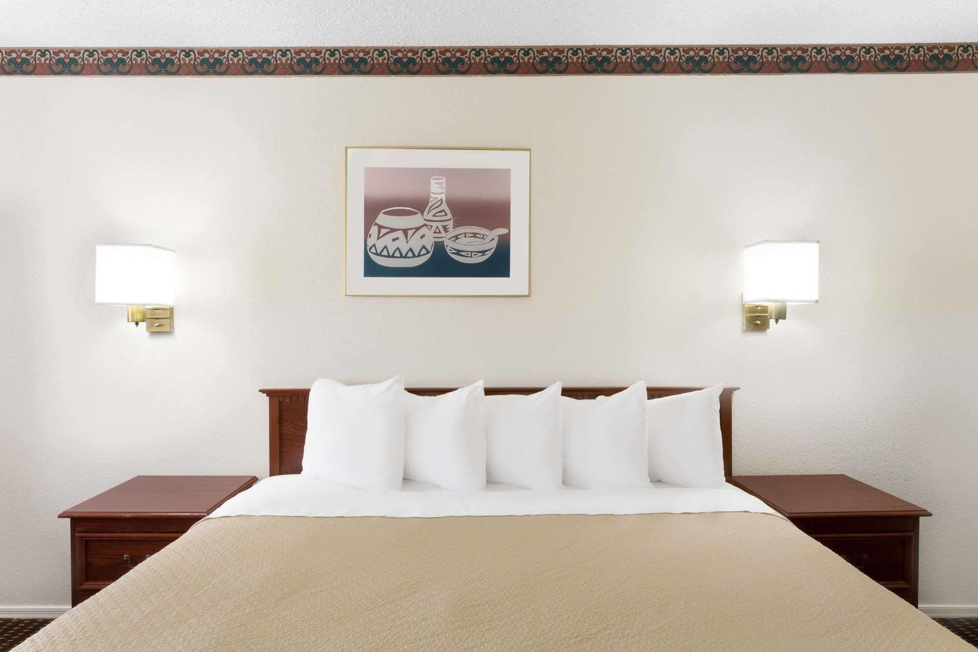 Days Inn By Wyndham Kingman East Ngoại thất bức ảnh